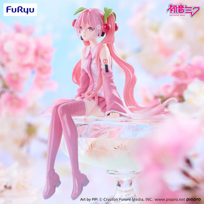 Hatsune Miku Noodle Stopper Figure Sakura Miku 2026 Smile Ver.