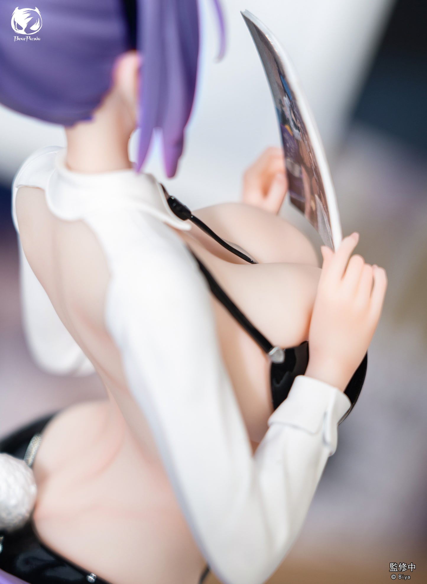 1/4 Yuna Bunny Girl Ver. Illustration by Biva Figure