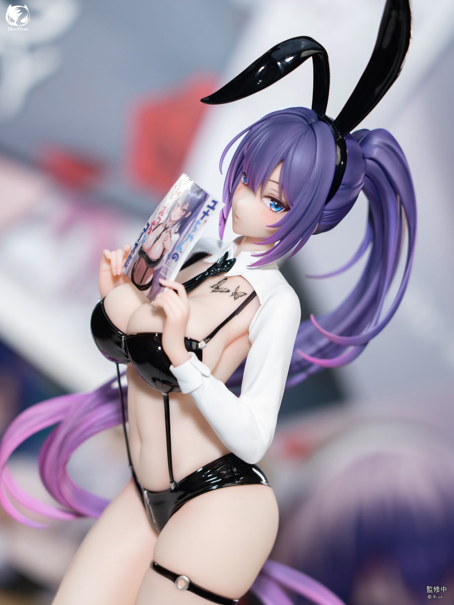 1/4 Yuna Bunny Girl Ver. Illustration by Biva Figure