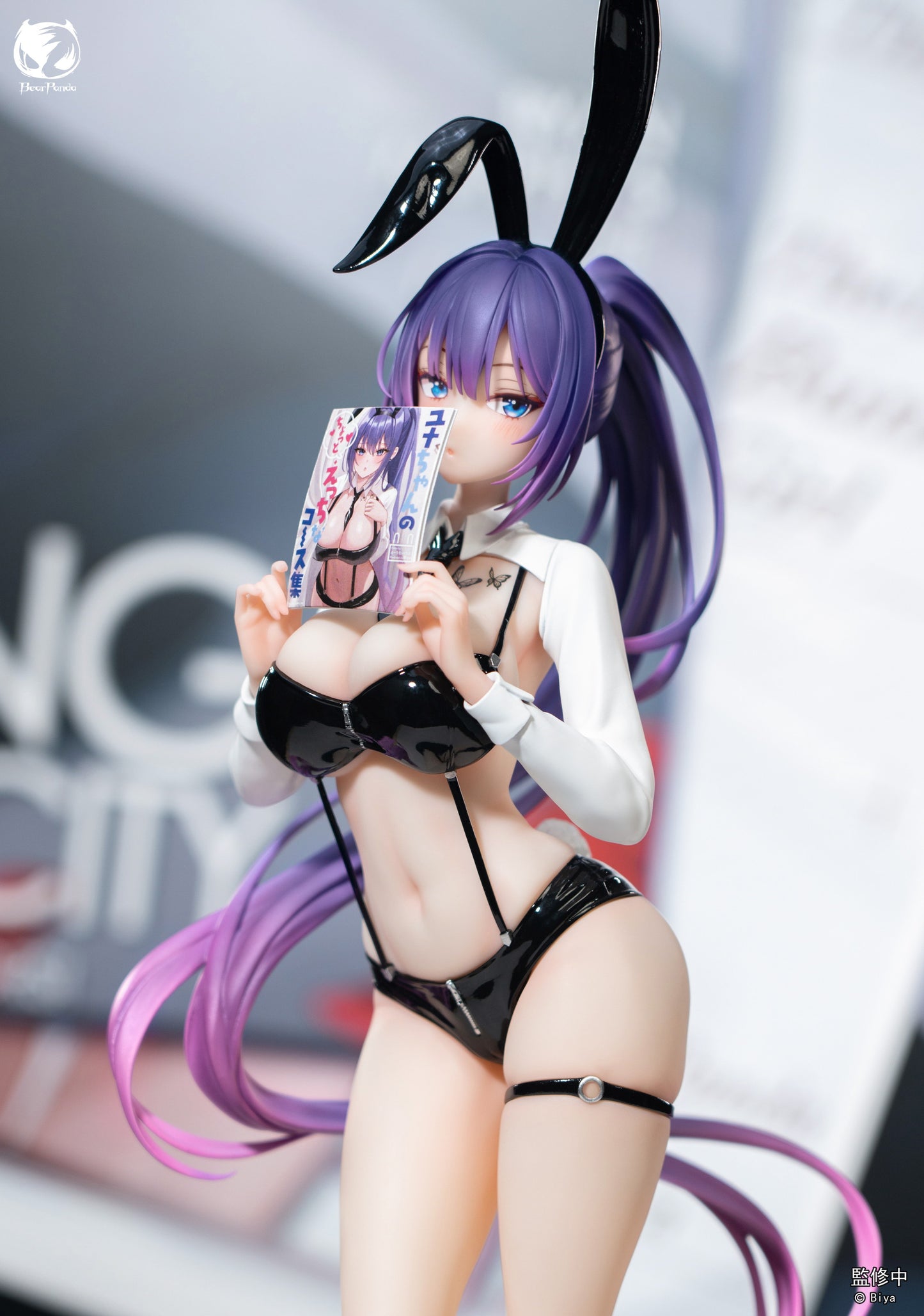 1/4 Yuna Bunny Girl Ver. Illustration by Biva Figure