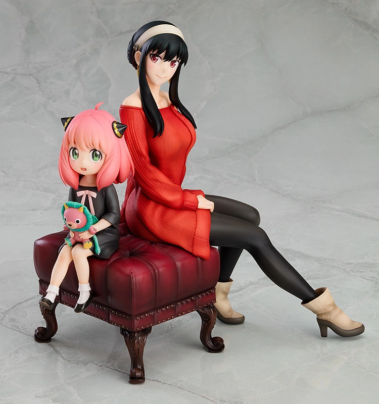 Spy x Family - Anya & Yor 1/7 Scale Figure