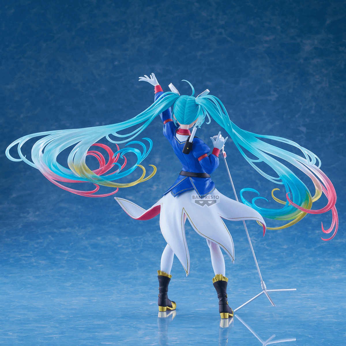 GUNDAM 45th x HATSUNE MIKU Banpresto Evolve GUNDAM Collaboration Figure