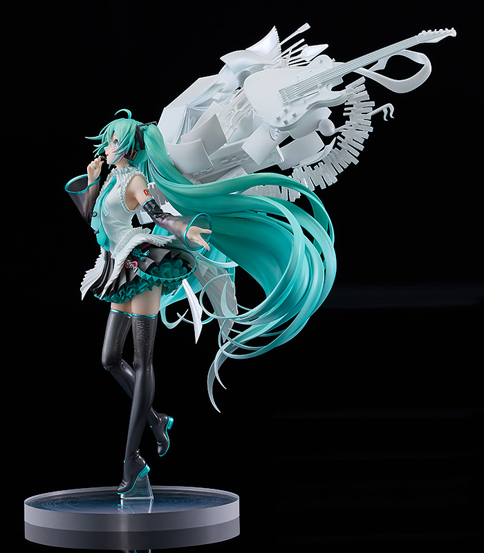 Hatsune Miku: Happy 16th Birthday Ver 1/7 Scale Figure