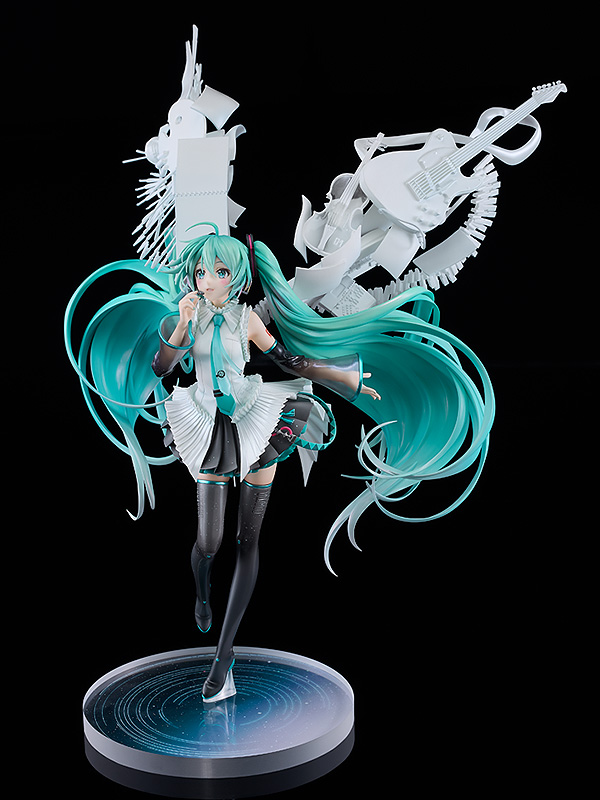 Hatsune Miku: Happy 16th Birthday Ver 1/7 Scale Figure