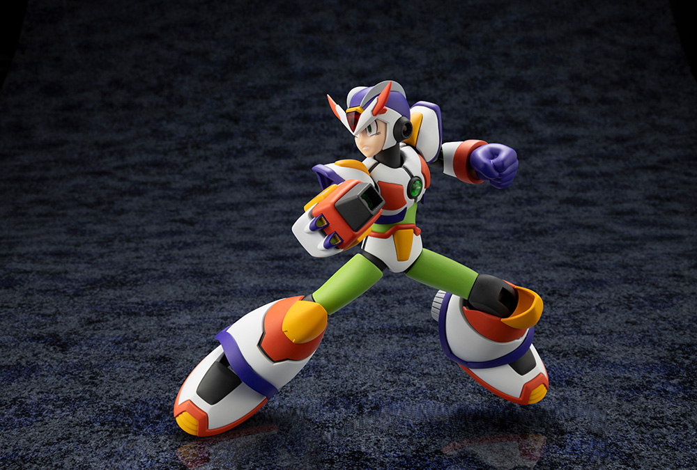 Mega Man X Max Armor Triad Thunder Ver. Model Kit