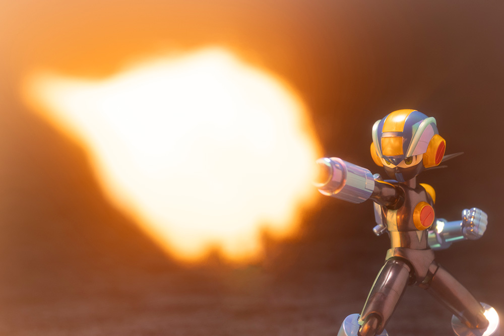 MEGA MAN.EXE Premium Charge Shot Ver. / ROCKMAN.EXE Premium Charge Shot Ver. Model Kit (Mega Man Battle Network)