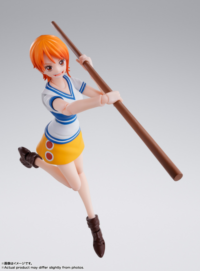 S.H.Figuarts NAMI -ROMANCE DAWN- One Piece Action Figure