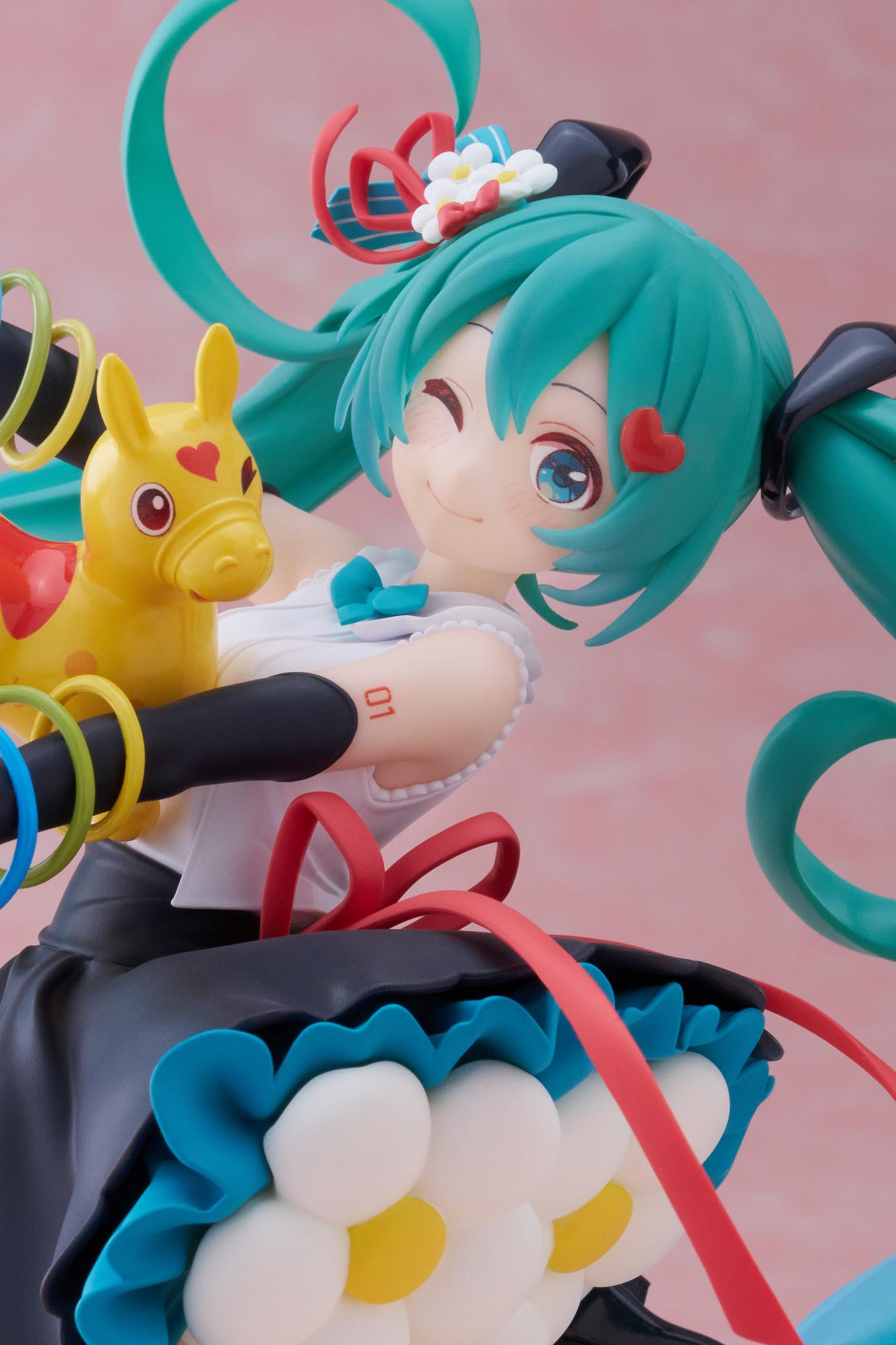 Hatsune Miku x Rody AMP+ Figure (39 / Thank You Ver.)