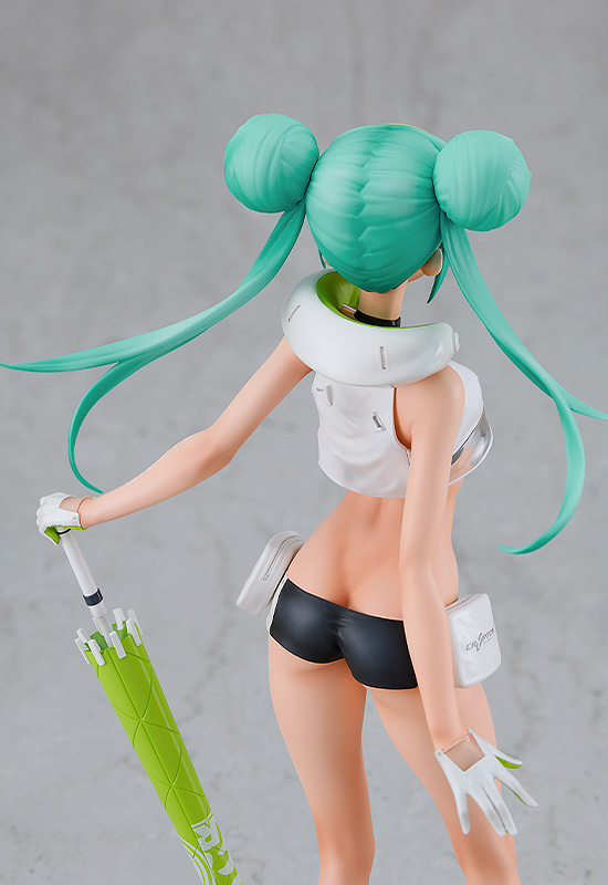 Racing Miku 2022: Tropical Ver. 1/7 Figure