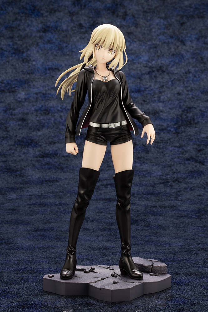 Saber/Altria Pendragon Casual ver. (Fate Series)