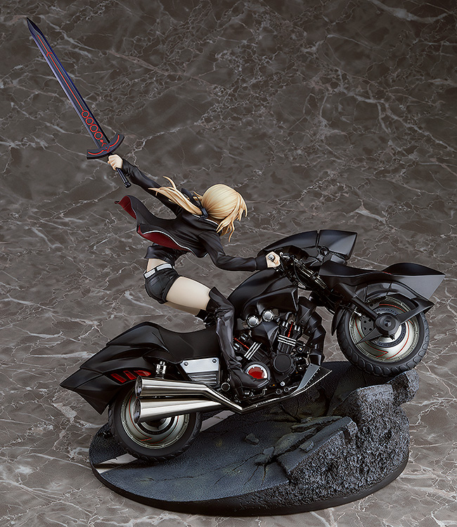 Saber/Altria Pendragon (Alter) & Cuirassier Noir 1/8 Scale Figure (Fate Series)