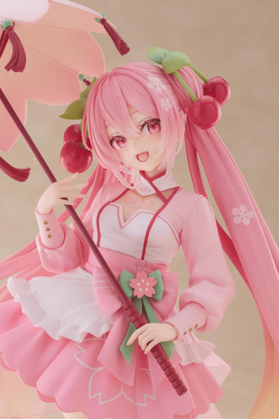 Sakura Miku AMP+ Figure (Sakura Dress Ver.)