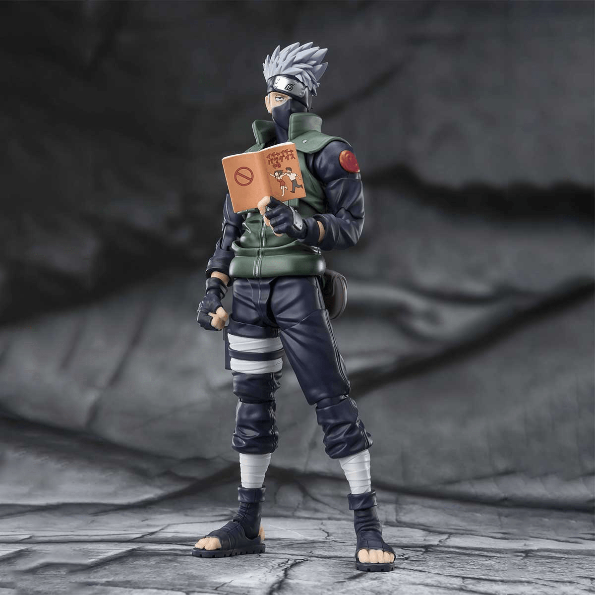 Bandai - Naruto Shippuden Kakashi Hatake The famed Sharingan Hero S.H.Figuarts Action Figure - Good Game Anime