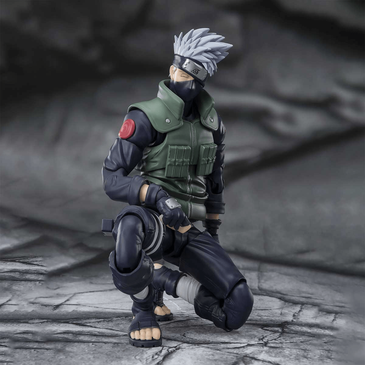 Bandai - Naruto Shippuden Kakashi Hatake The famed Sharingan Hero S.H.Figuarts Action Figure - Good Game Anime