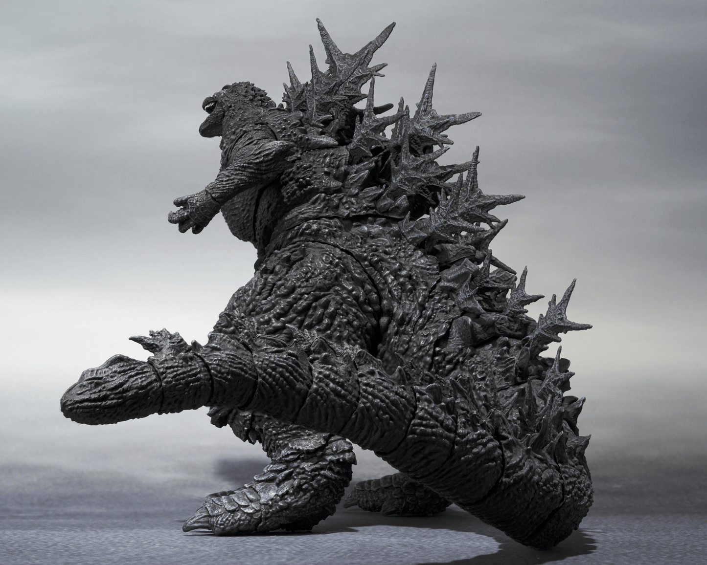 Bandai - S.H.MonsterArts Godzilla 2023 Minus Color Ver. (Godzilla Minus One) - Good Game Anime