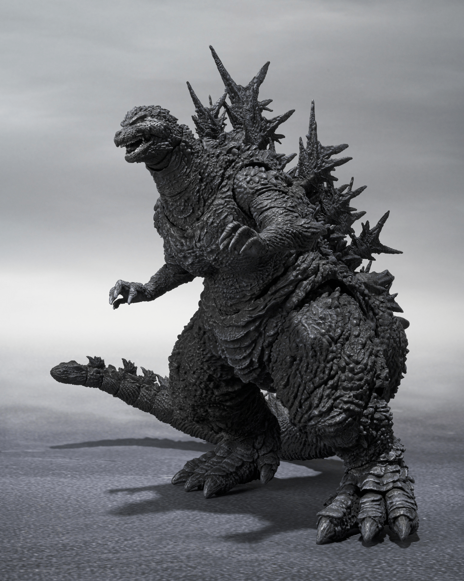 Bandai - S.H.MonsterArts Godzilla 2023 Minus Color Ver. (Godzilla Minus One) - Good Game Anime