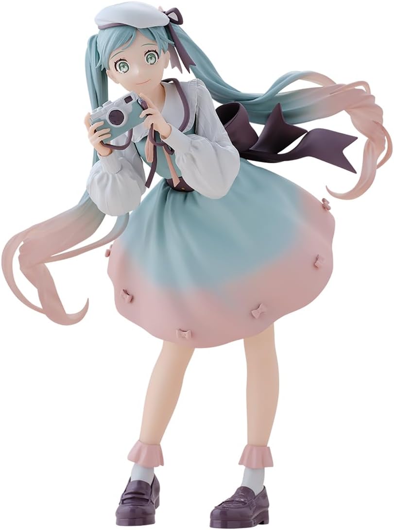 Banpresto - Vocaloid - Hatsune Miku (Holiday Memories - Camera) Figure - Good Game Anime
