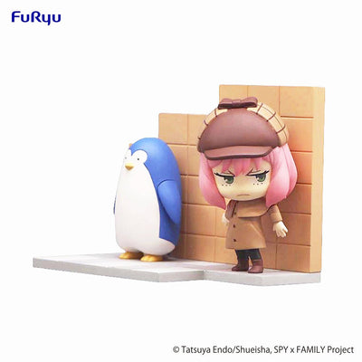 FuRyu - Anya and Penguin Hold Statue (Spy x Family) - Good Game Anime