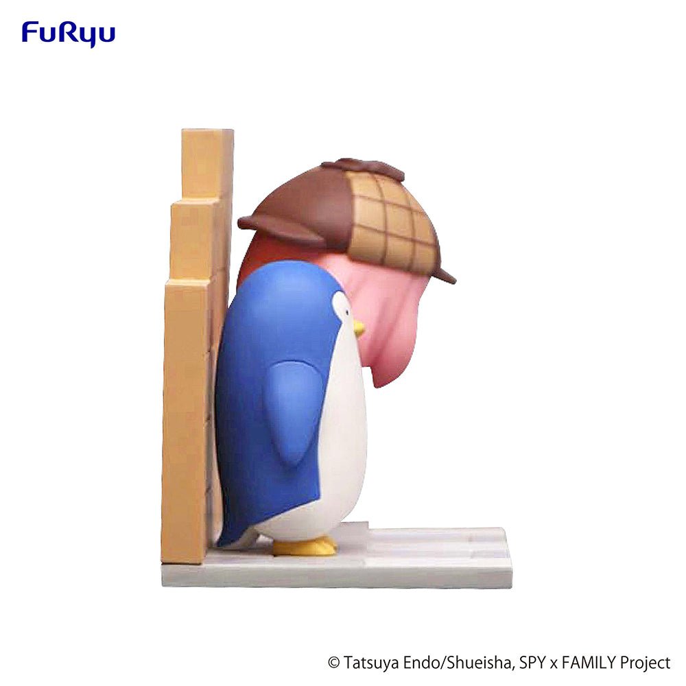 FuRyu - Anya and Penguin Hold Statue (Spy x Family) - Good Game Anime