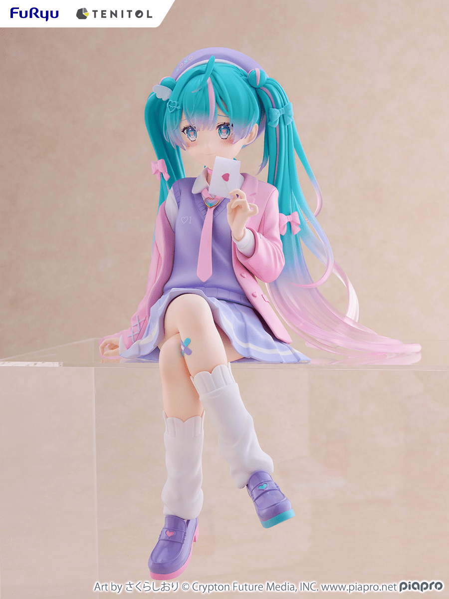 FuRyu - TENITOL BIG Hatsune Miku Noodle Stopper Figure - Love Blazer - Good Game Anime