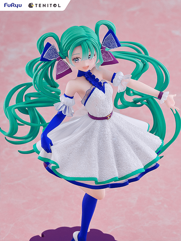 FuRyu - TENITOL NEO TOKYO Series IDOL (Hatsune Miku) - Good Game Anime
