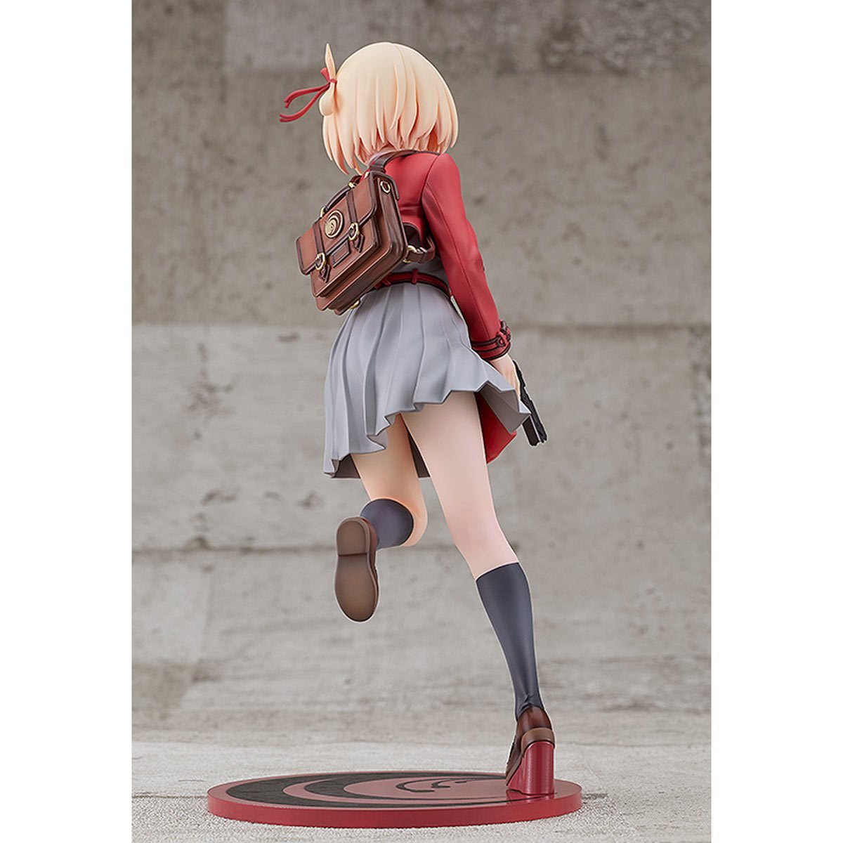 Good Smile Company - Chisato Nishikigi Uniform 1:7 Scale Statue (Lycoris Recoil) - Good Game Anime