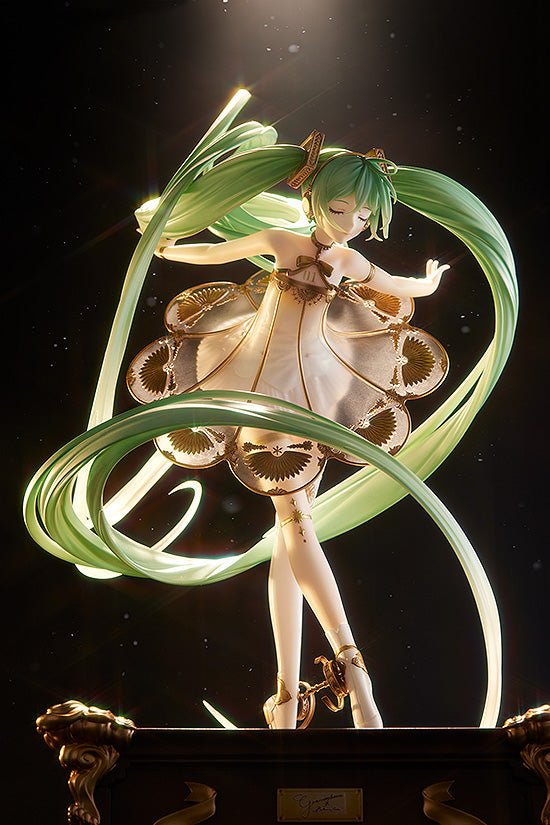 Good Smile Company - Hatsune Miku Symphony: 5th Anniversary Ver. (Music Box) - Good Game Anime