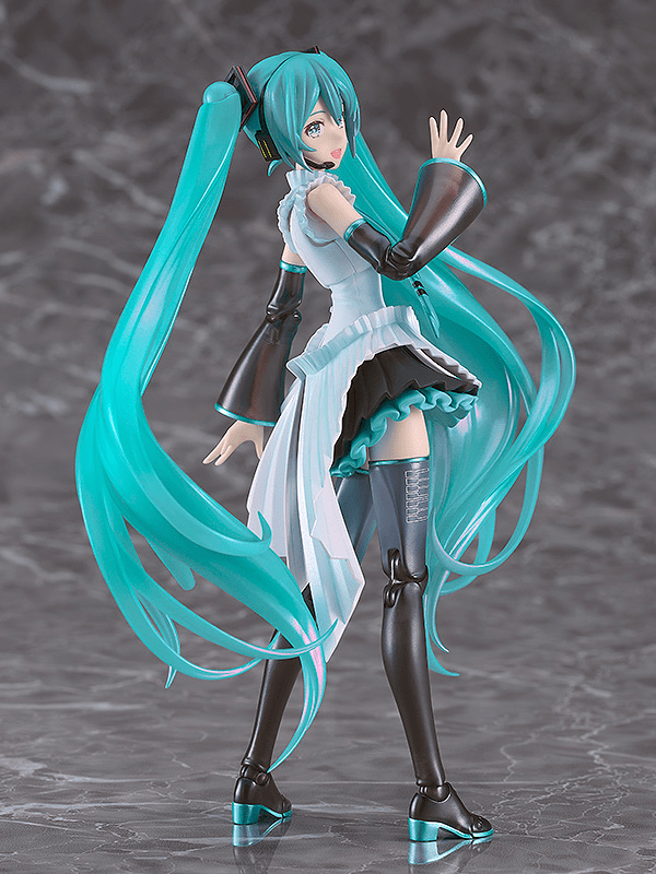 Good Smile Company - PLAMATEA Hatsune Miku: Happy 16th Birthday Ver. Model Kit (Hatsune Miku) - Good Game Anime