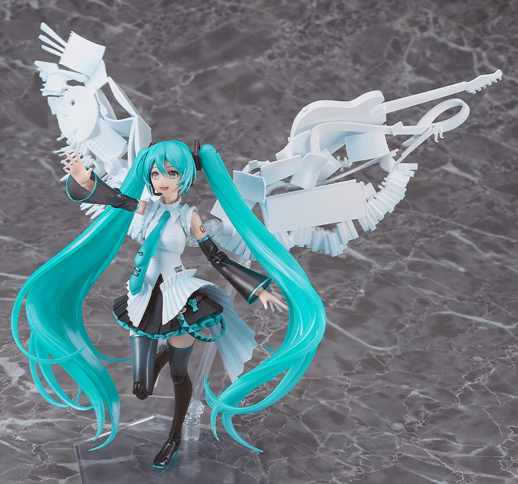 Good Smile Company - PLAMATEA Hatsune Miku: Happy 16th Birthday Ver. Model Kit (Hatsune Miku) - Good Game Anime