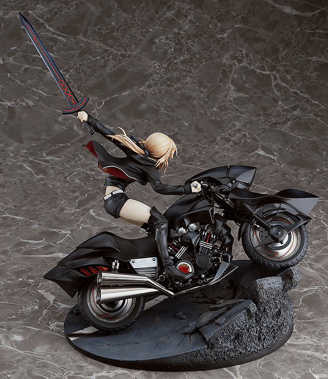 Good Smile Company - Saber/Altria Pendragon (Alter) & Cuirassier Noir 1/8 Scale Figure (Fate Series) - Good Game Anime