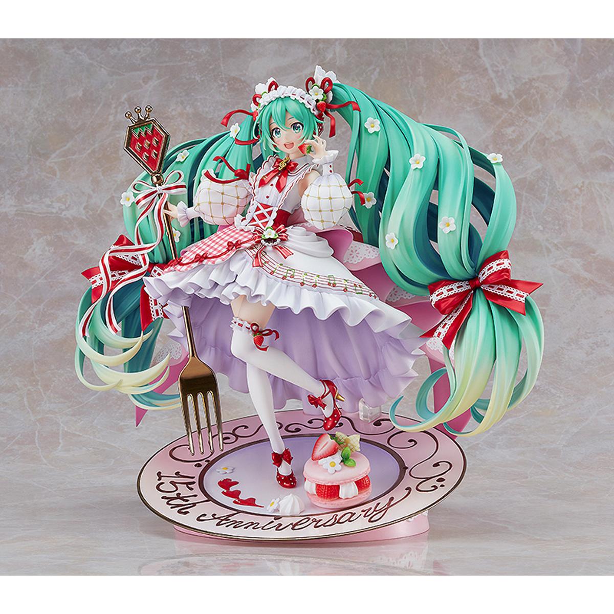 Good Smile Company - Vocaloid Hatsune Miku 15th Anniversary Version 1:7 Scale Statue - Good Game Anime