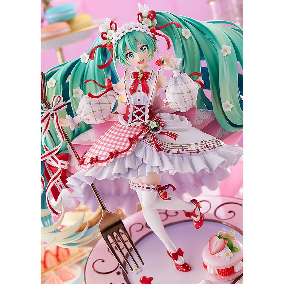 Good Smile Company - Vocaloid Hatsune Miku 15th Anniversary Version 1:7 Scale Statue - Good Game Anime