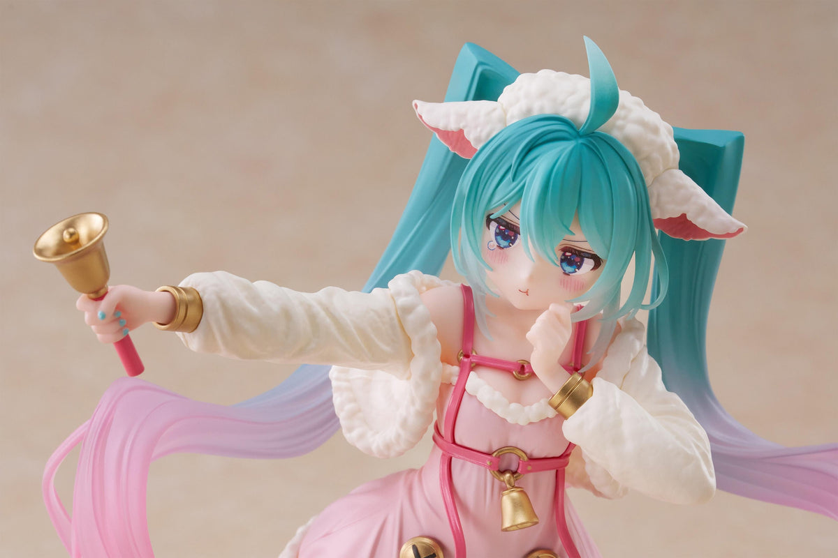 Hatsune Miku Seven Little Goats Wonderland Figure