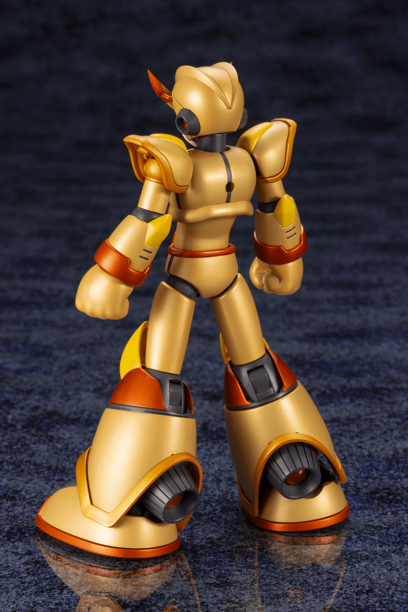 Kotobukiya - Mega Man ROCKMANX MAX ARMOR Hyperchip Version - Good Game Anime