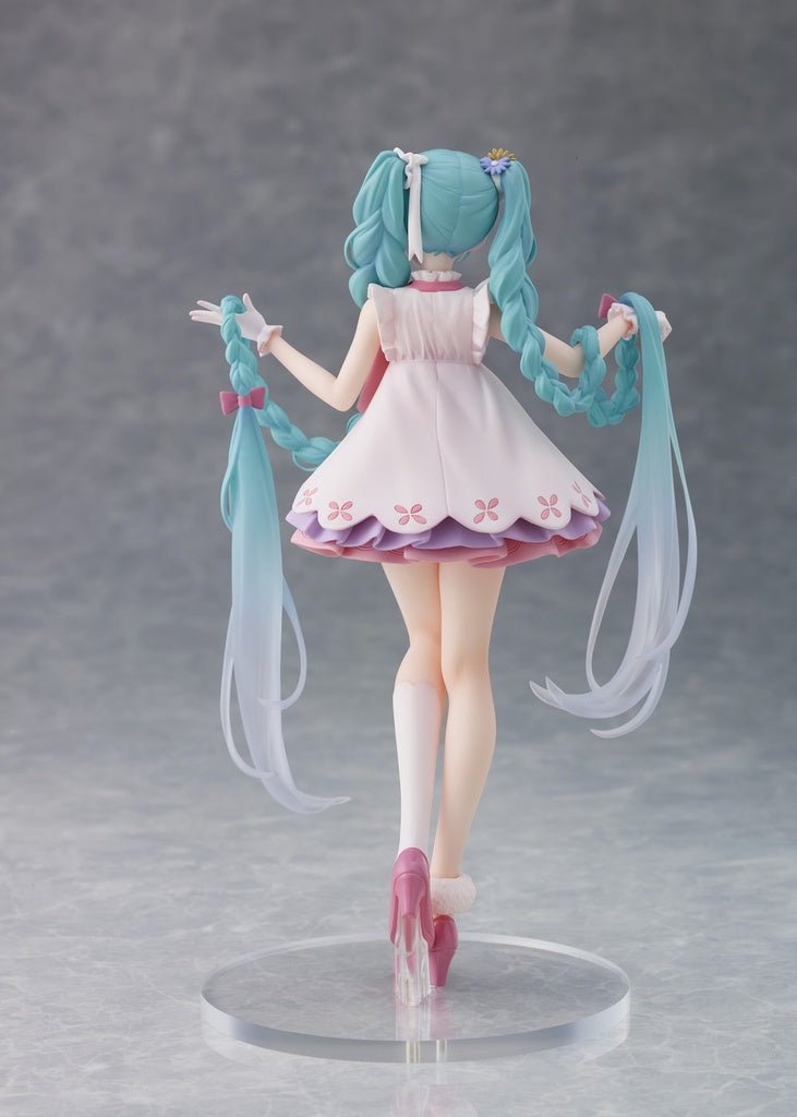 Taito - Hatsune Miku Wonderland Figure ~Rapunzel~ Prize Figure - Good Game Anime